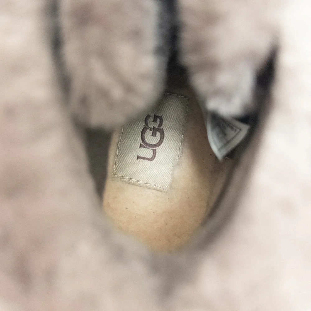UGG Brigit Wedge Boots Women's Size 7.5 Waterproof Suede Lace Up Fur‎ Lined